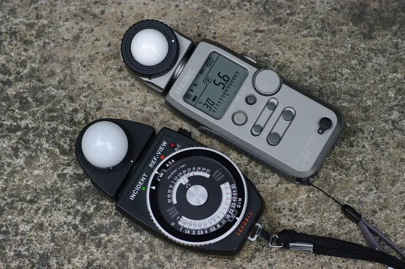 Film Cameras: What They Are and Tips For Using Them 8 Hand Held External Photographic Light Meters
