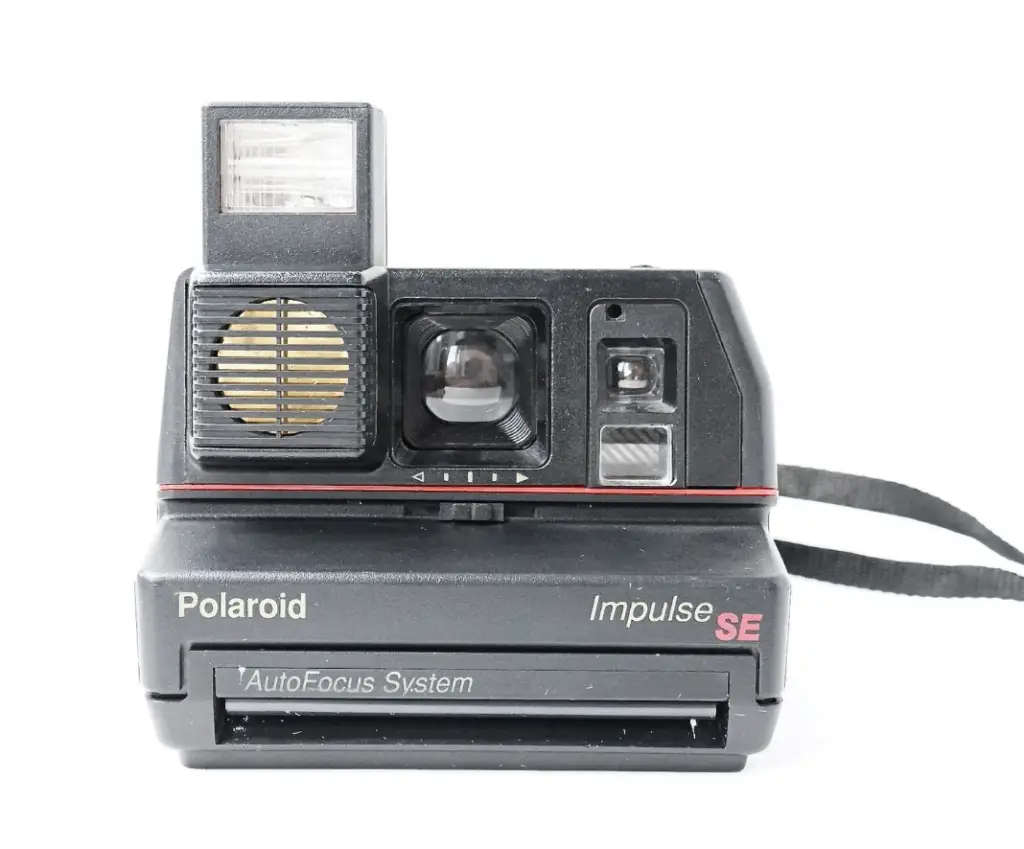 Polaroid 600 Impulse SE Autofocus Has A 12 Second Self-Timer