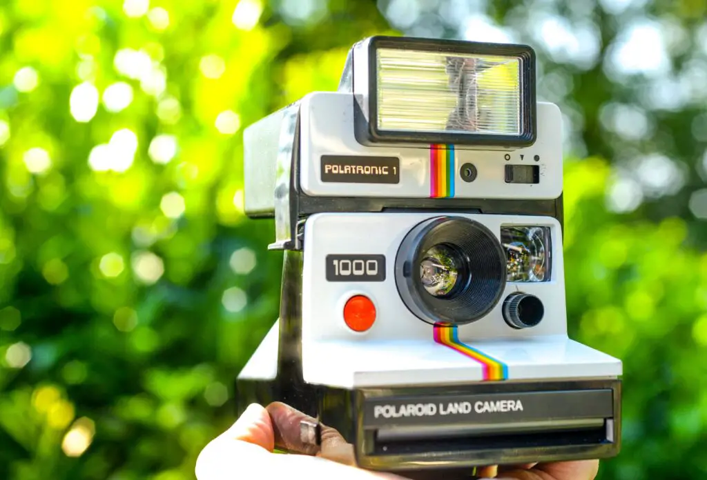 This vintage Polaroid Polatronic 1 1000 uses Polaroid 600 film